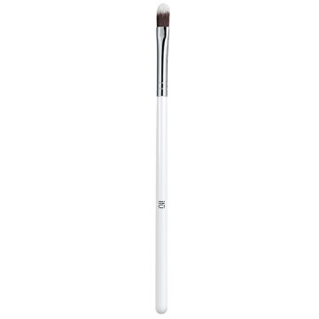 Ilu Precision Concealer Brush 121 Too good to be true
