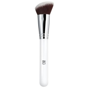 Ilu Angled Kabuki brush for blush 301 camo queen